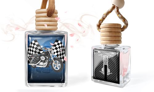 Mini osvěžovač vzduchu do auta s obrázkem motocyklu