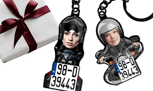 Porte-clés moto avec le visage de ta grand-mère