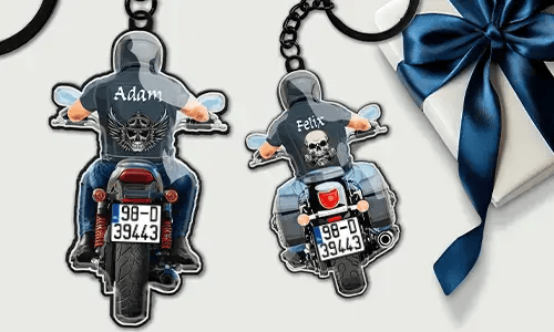 Breloczek do kluczy motocykl z imieniem i numerem rejestracyjnym dla najlepszych przyjaciół
