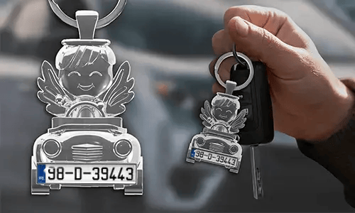 gallery-keychain-angel-in-car-license-plate-coated-1