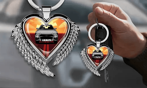 gallery-keychain-heart-wings-car-3